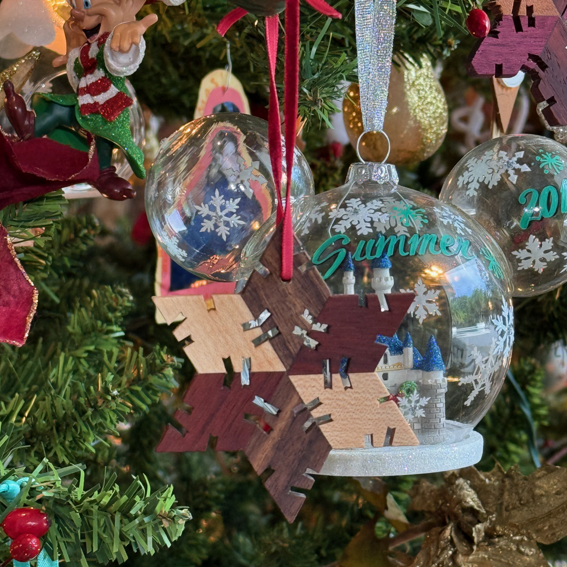 Christmas ornament snowflake