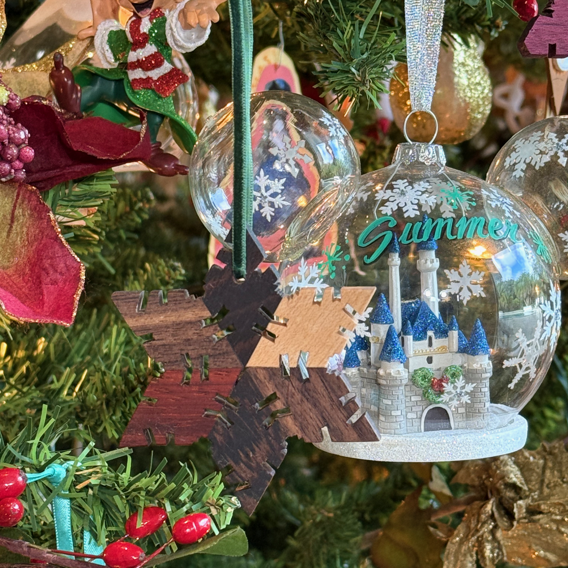 Christmas ornament wood snowflake