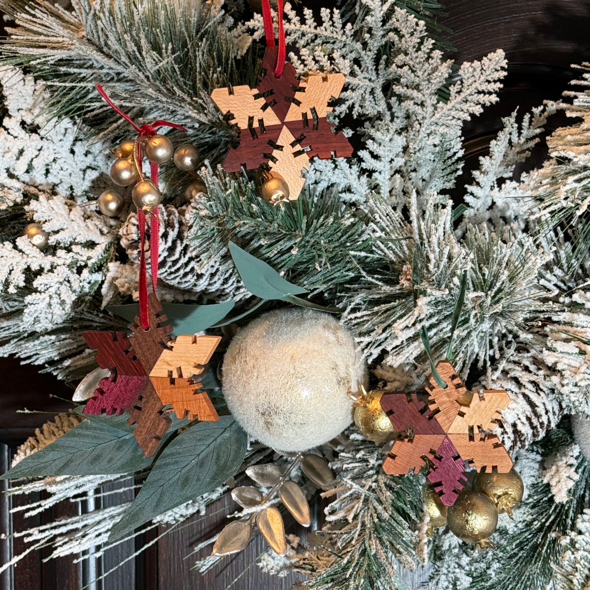 Christmas ornament snowflake 